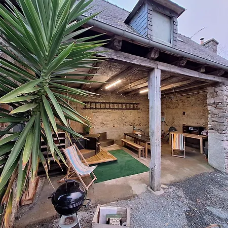 Holiday home Maison Au Calme *